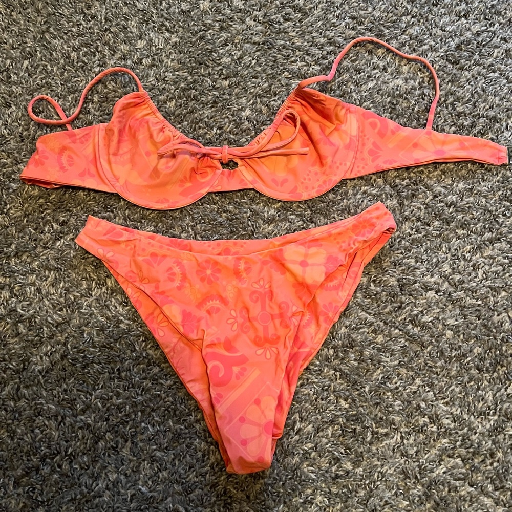 Sunbleached Bikini - Top & Bottom included